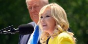 Paula White, la conseillère spirituelle de Donald Trump, en tournée africaine